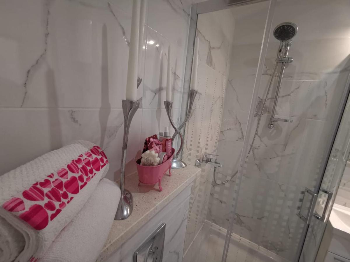 Apartmani Pina 2 Kastela Dış mekan fotoğraf